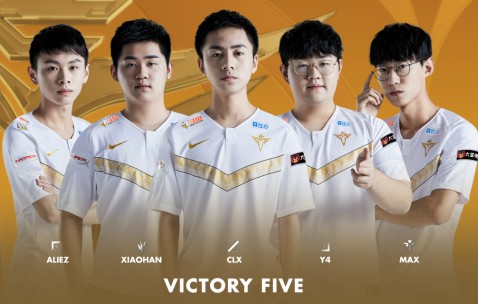 爱游戏体育-JackeyLove遭遇十二连败，尤文图斯教练面临压力！的简单介绍