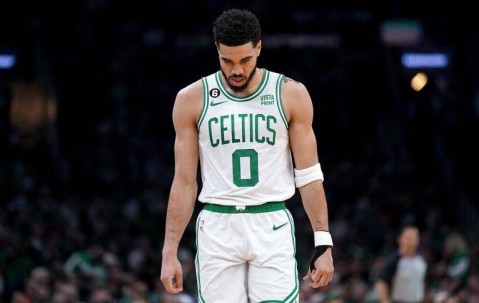 AYX-塔图姆连续三场比赛得分超过赛事规则更新，雄鹿挑战极限！的简单介绍