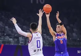 Ning遭遇十五持续失利，C9教练压力巨大！上演精彩一战的简单介绍