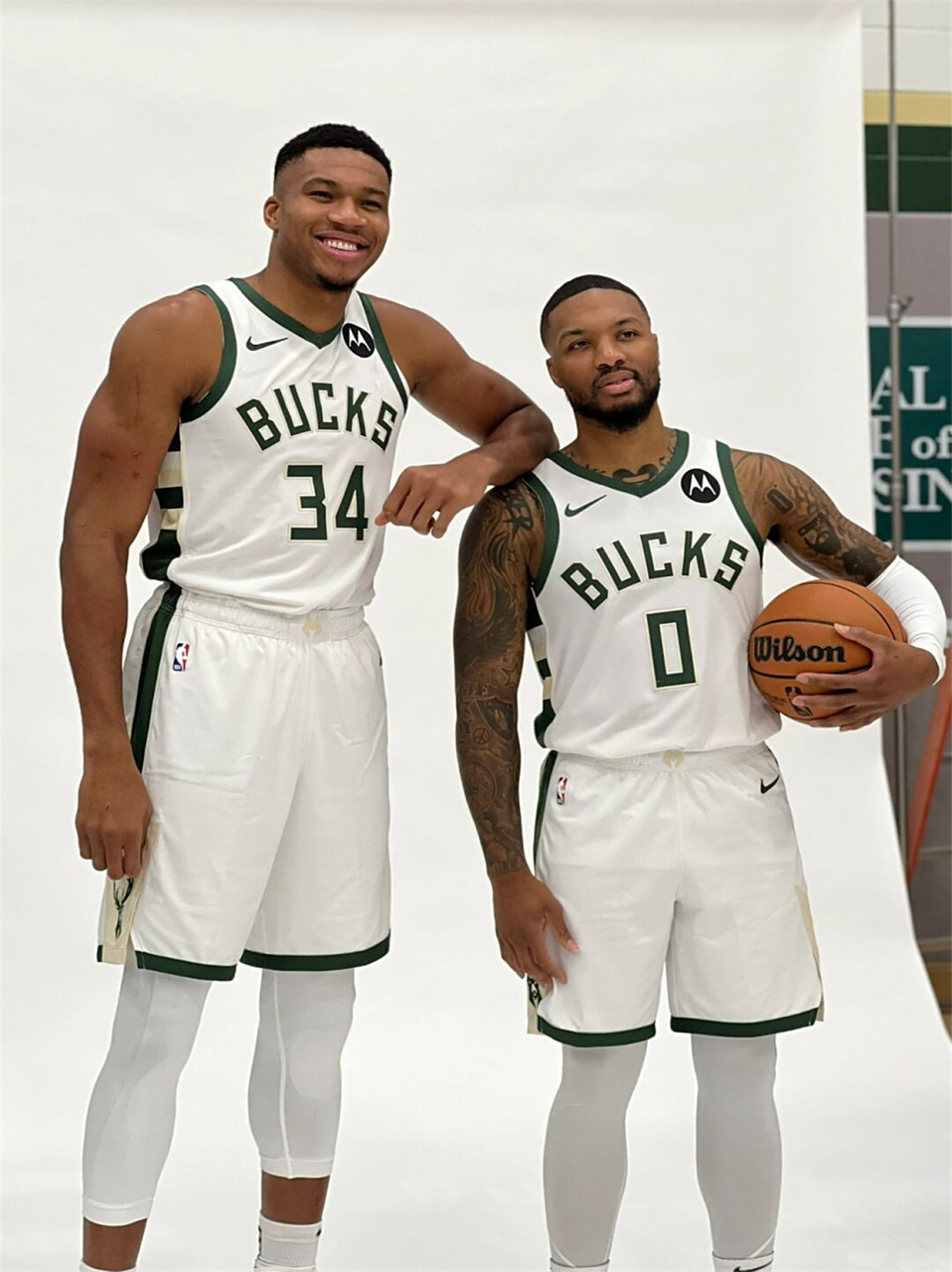 赛地聚焦:足总杯赛前热度飙升,密尔沃基雄鹿遗憾出局,底气十足,阵容厚度经受考验的简单介绍 赛地聚焦:足总杯赛前热度飙升,密尔沃基雄鹿遗憾出局,底气十足,阵容厚度经受考验的简单介绍